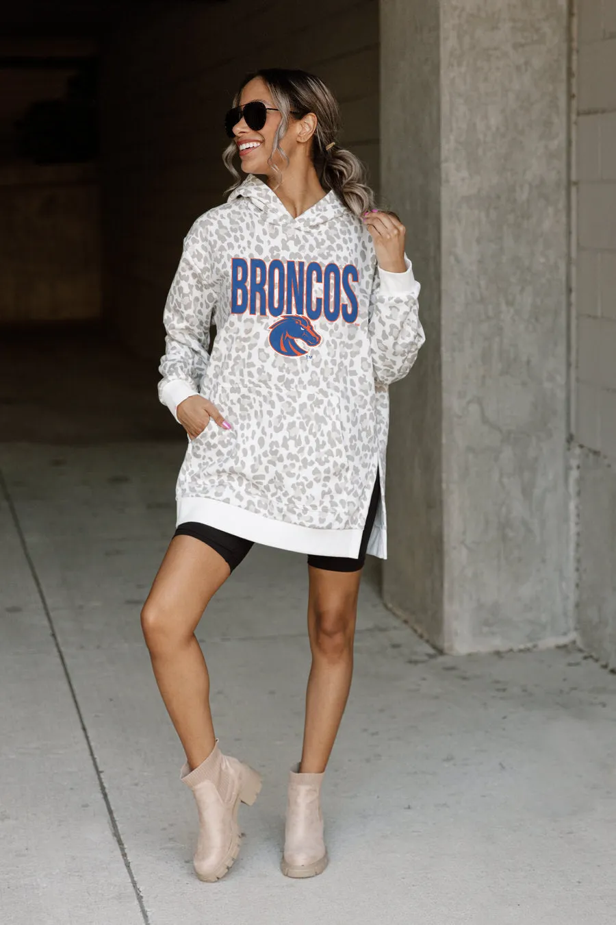 BOISE STATE BRONCOS FIERCE FAN SIDE SPLIT LEOPARD HOODIE