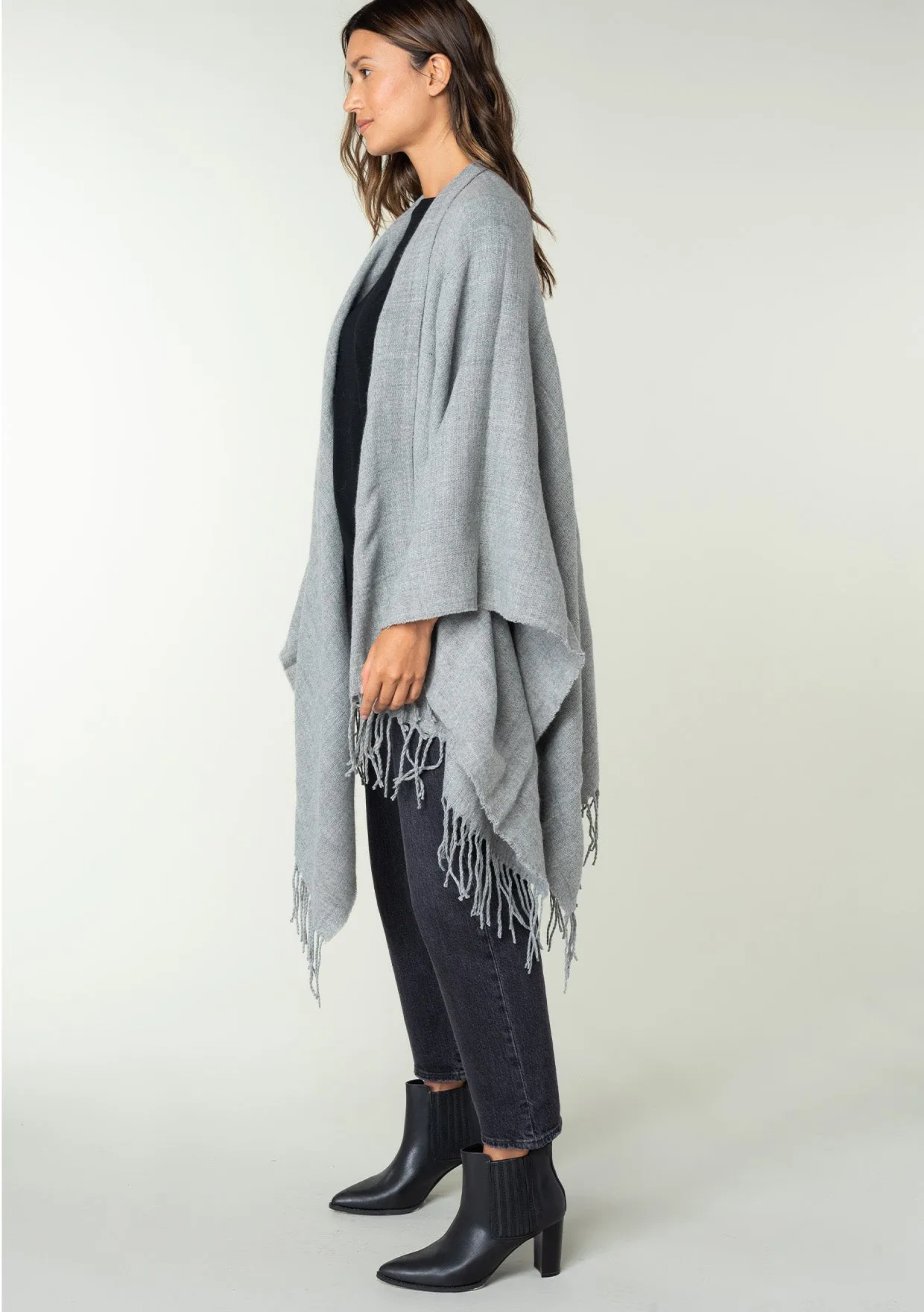 Brushed Twill Blanket Fringe Poncho