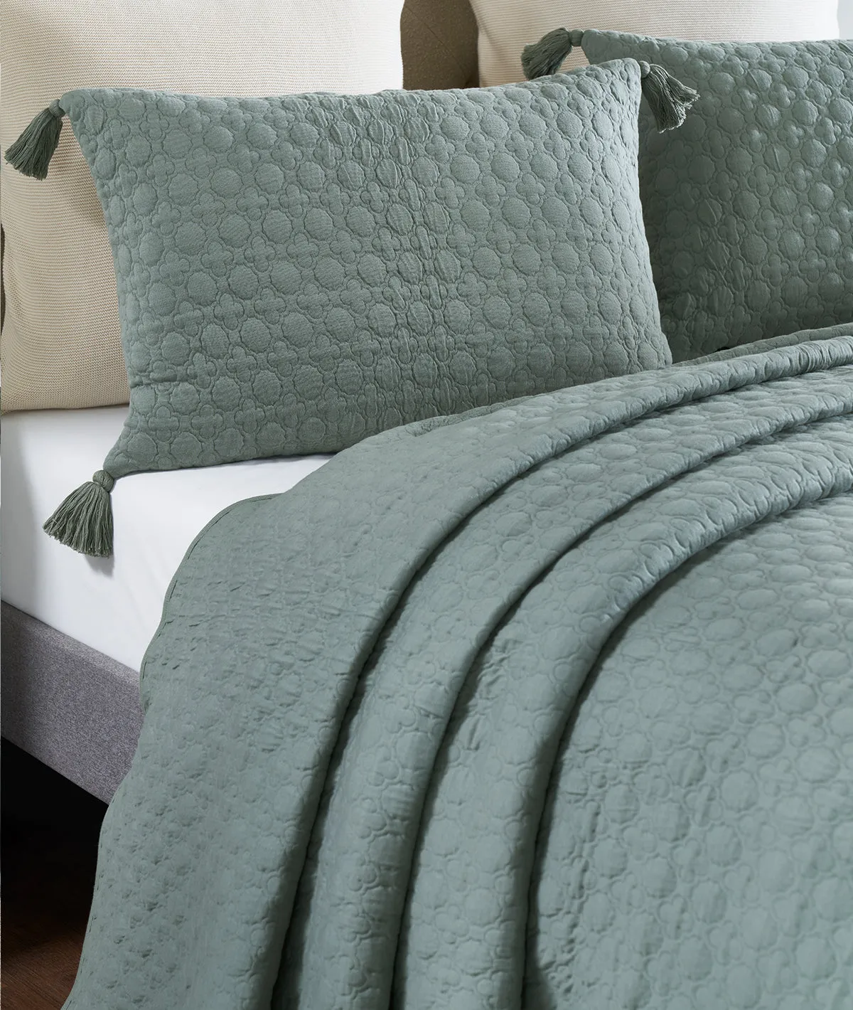 Bubbly - Ryegrass Color 100% Cotton Knitted King Size Double Bed Bedcover with 2 Pillow Cover Set