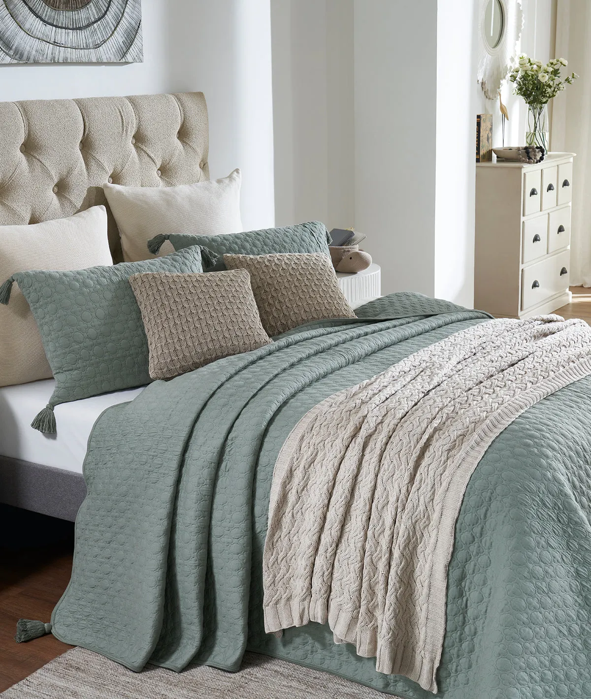 Bubbly - Ryegrass Color 100% Cotton Knitted King Size Double Bed Bedcover with 2 Pillow Cover Set