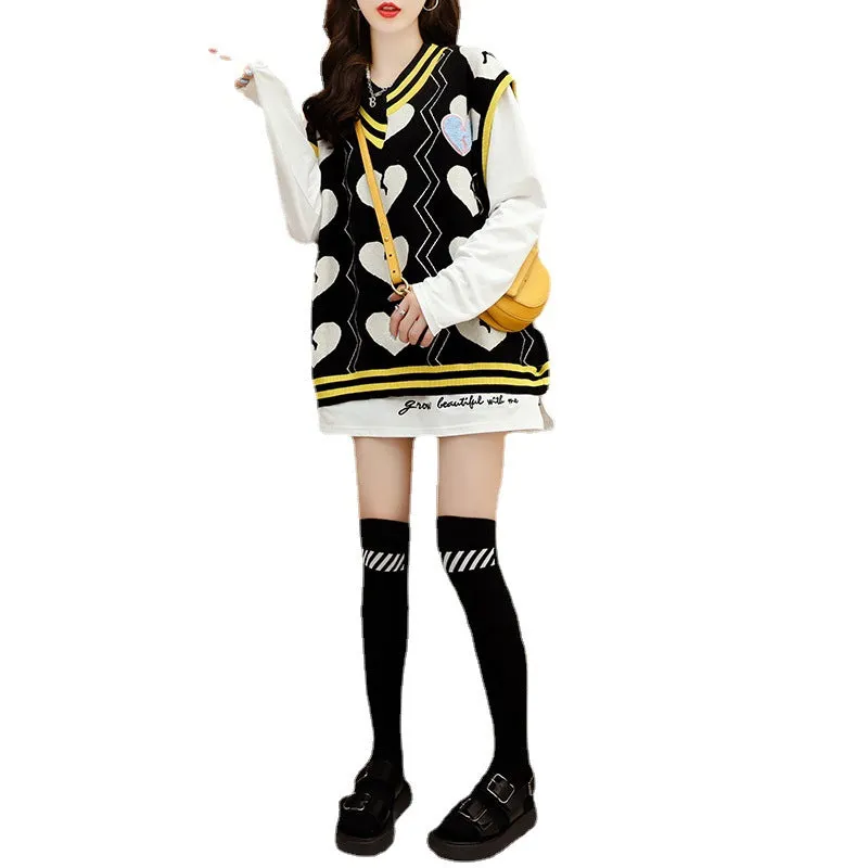 Chic streetwear college style retro vest sleeveless sweater heart deco pastel kawaii loose pullover