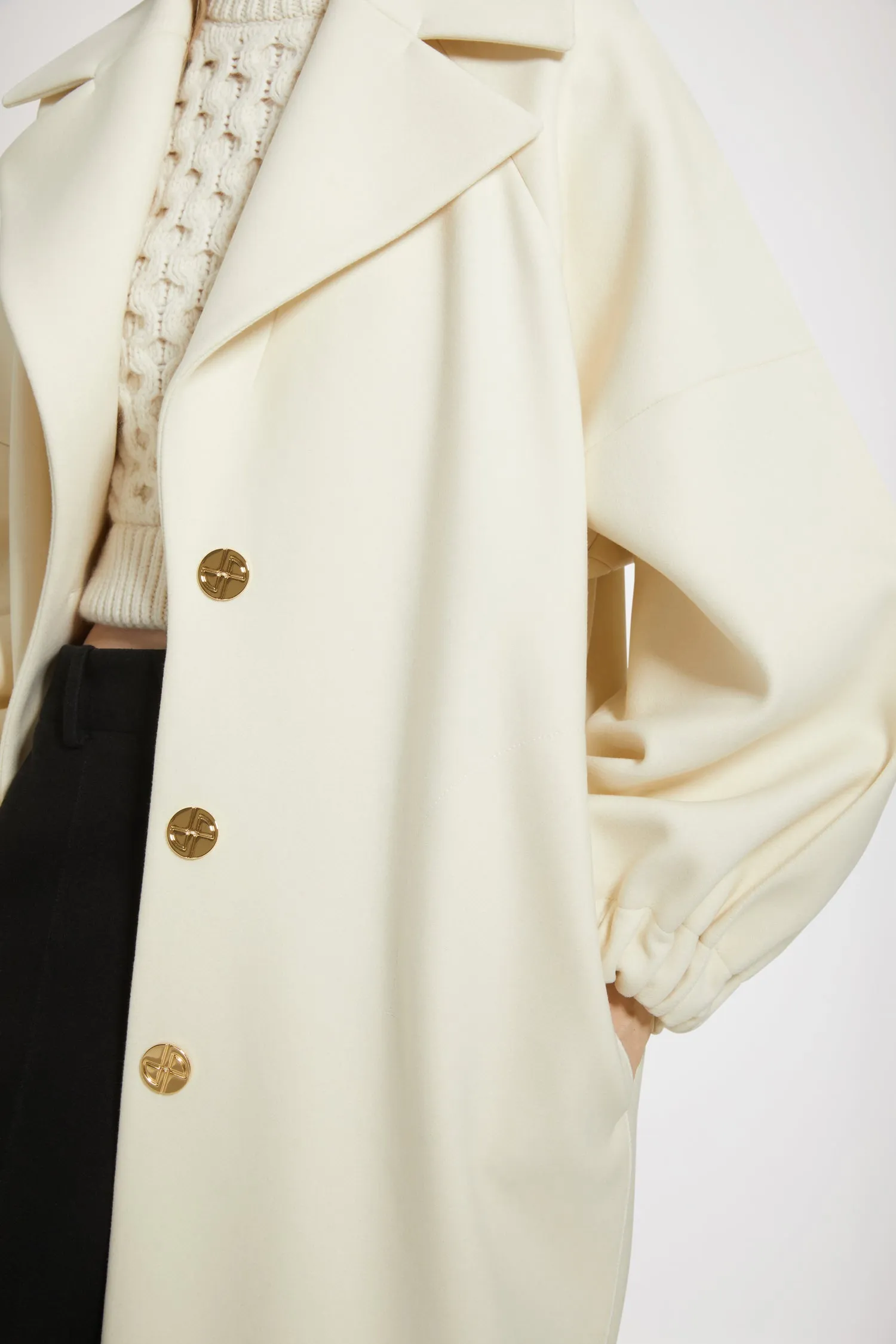 Cocoon coat in wool-blend felt
