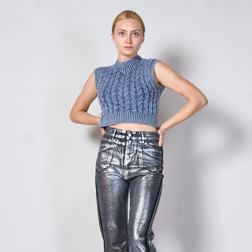 Knitted cable cropped vest wholesale