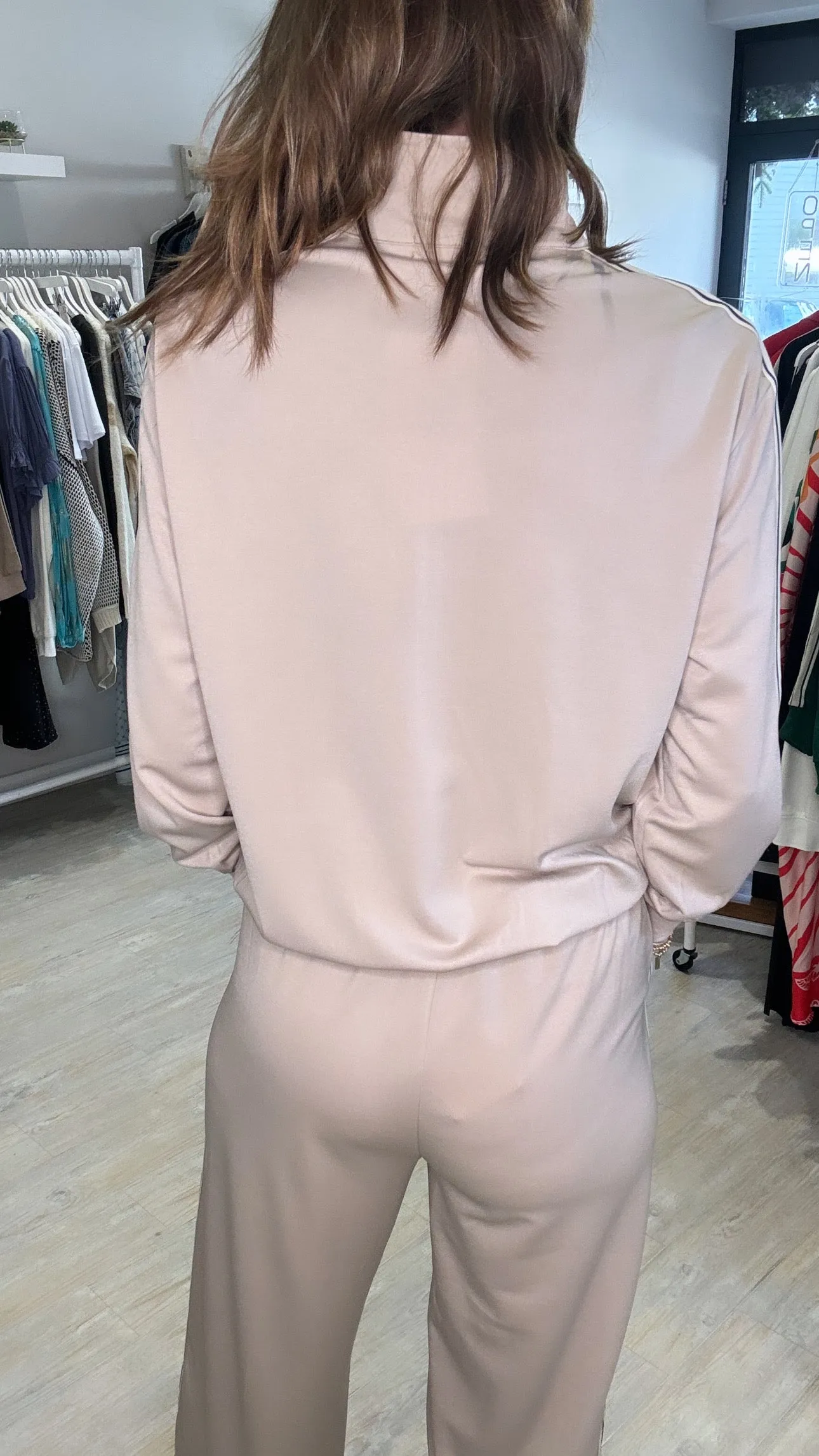 Martha zip trough track top