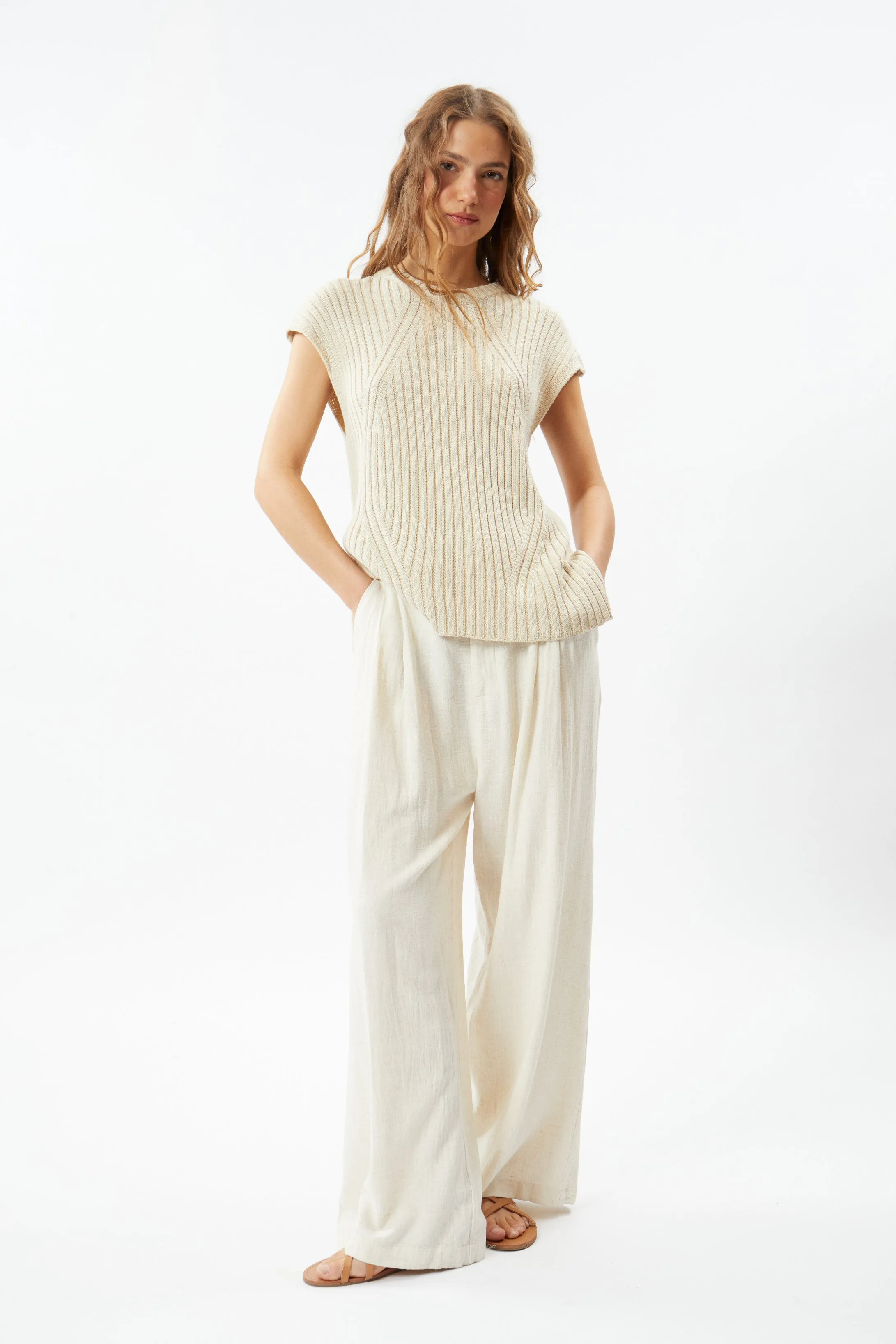 MIGUEL ANGEL  KNITTED VEST