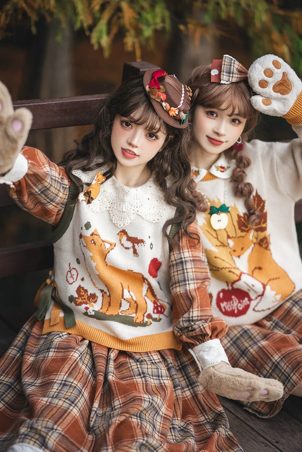 Miss Point~Fat Fox in the Forest~Kawaii Lolita Vest Customized Lolita Sweater