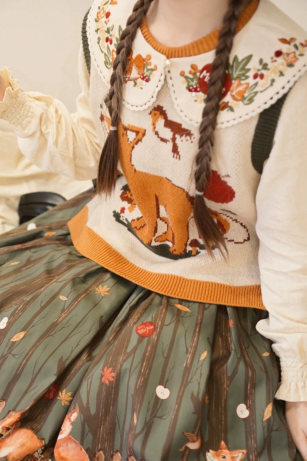 Miss Point~Fat Fox in the Forest~Kawaii Lolita Vest Customized Lolita Sweater