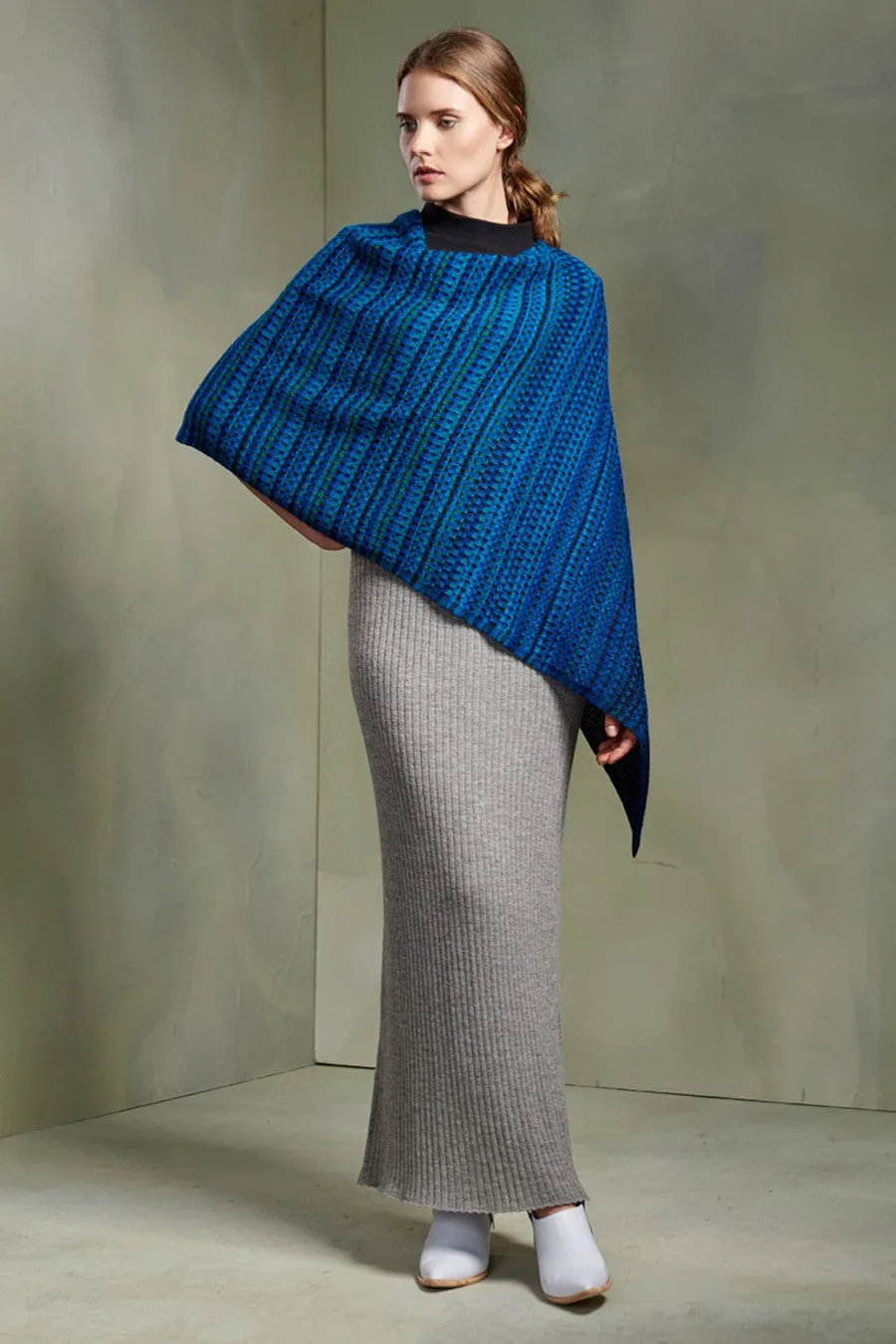 Rapsody Poncho Baby Alpaca Color Astral