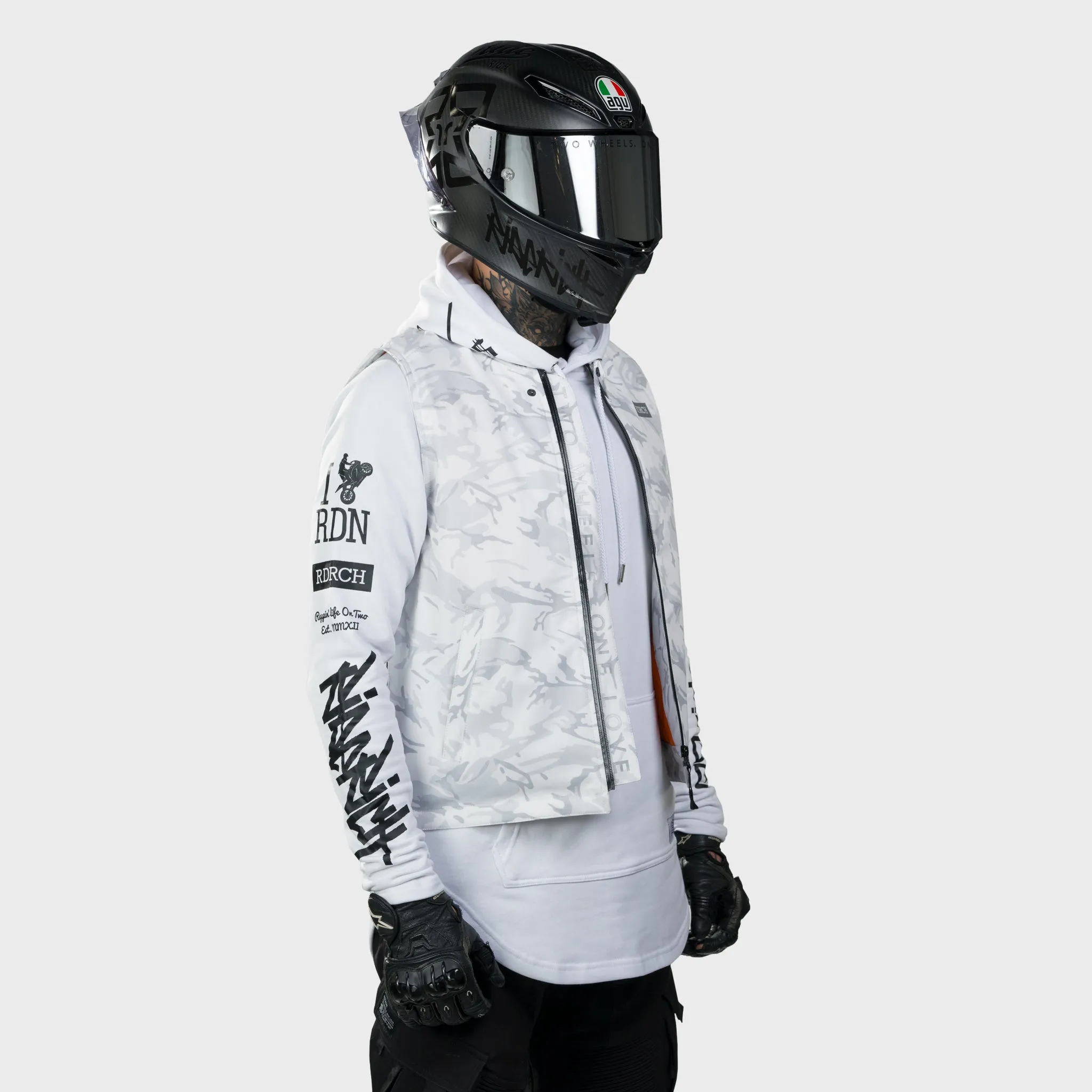 Scarboro™ Armoured Softshell Vest {Ghost Camo}