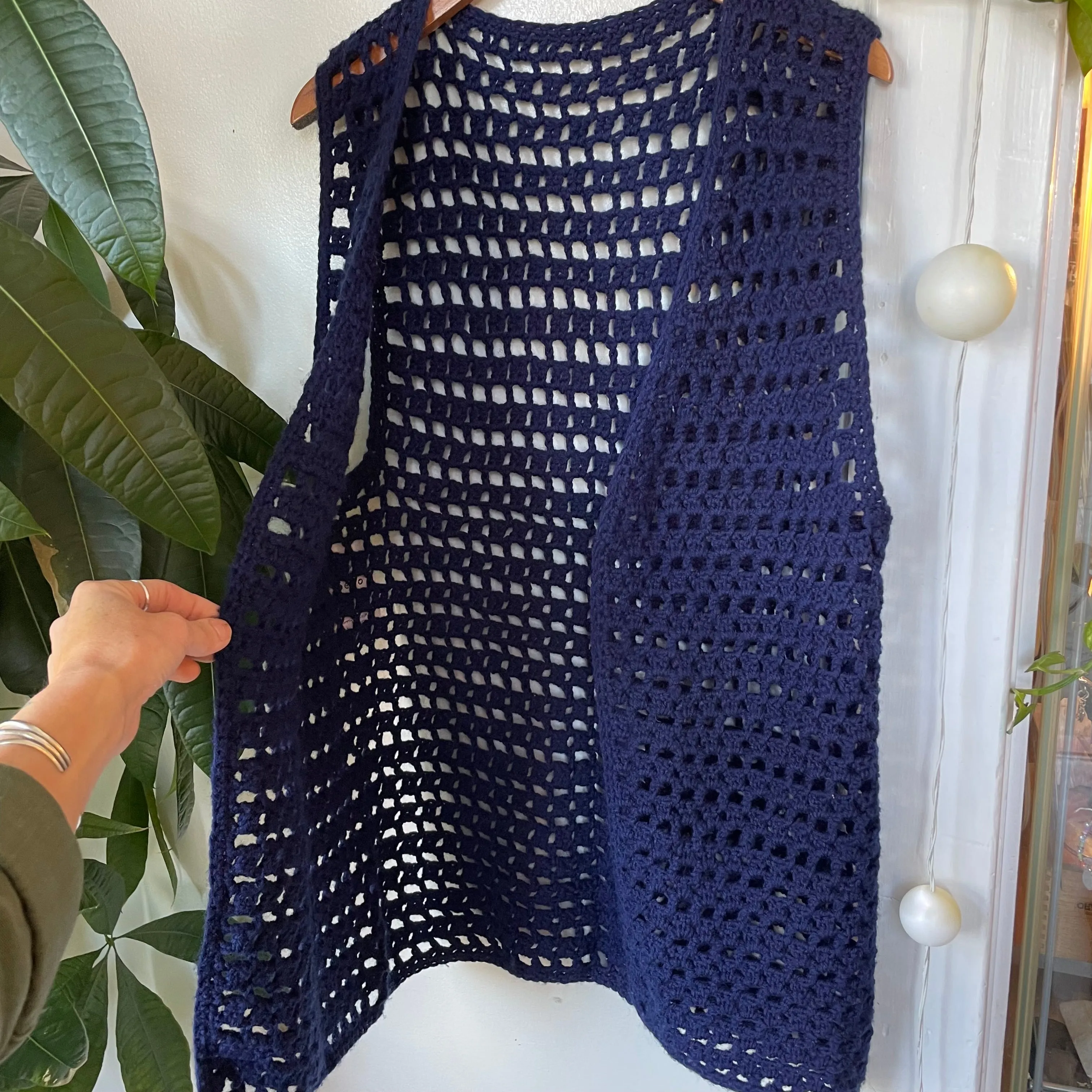 vintage bohemian sweater vest waistcoat // one size fits most //  (HT2411)