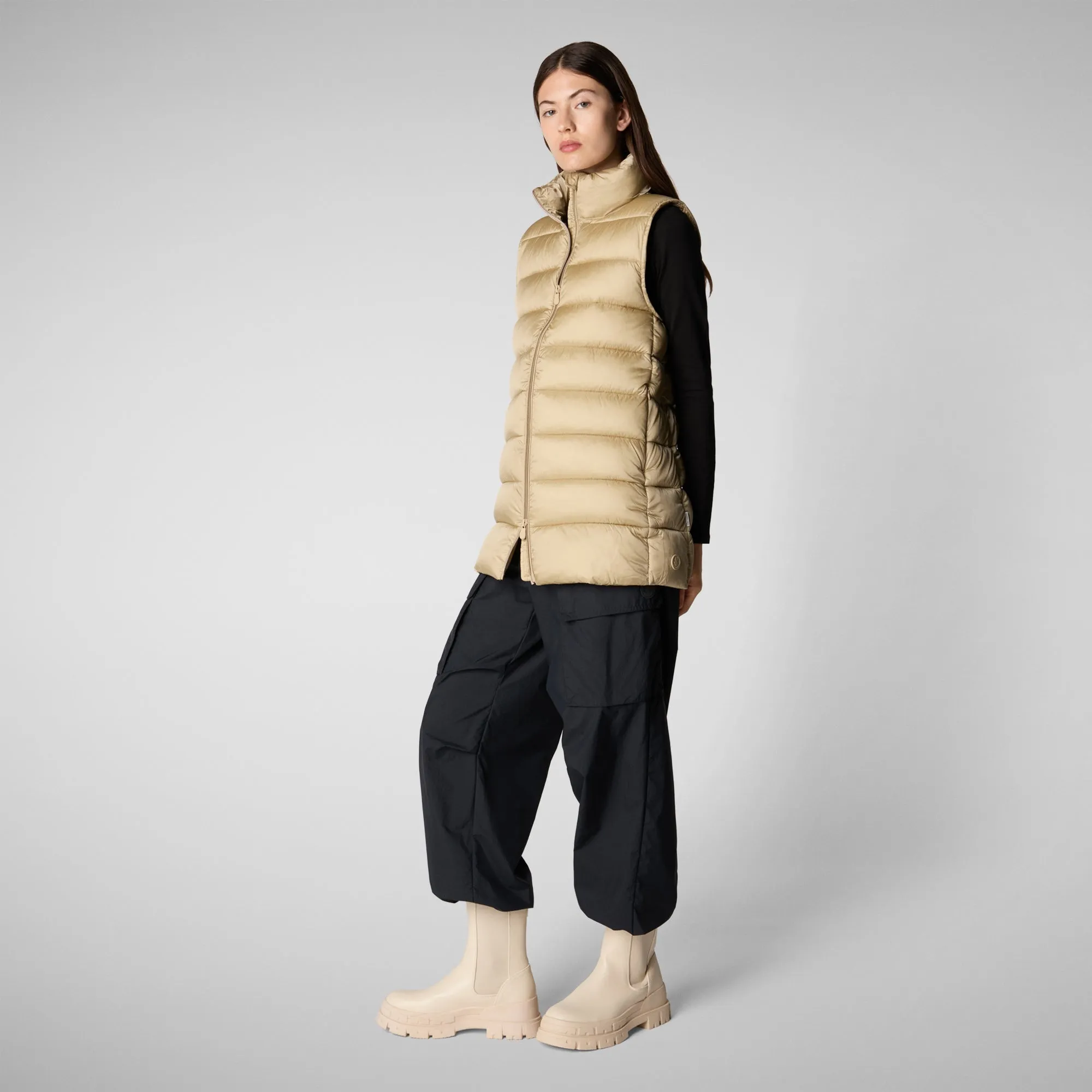 Women's quilted vest Coral in WOOD BEIGE